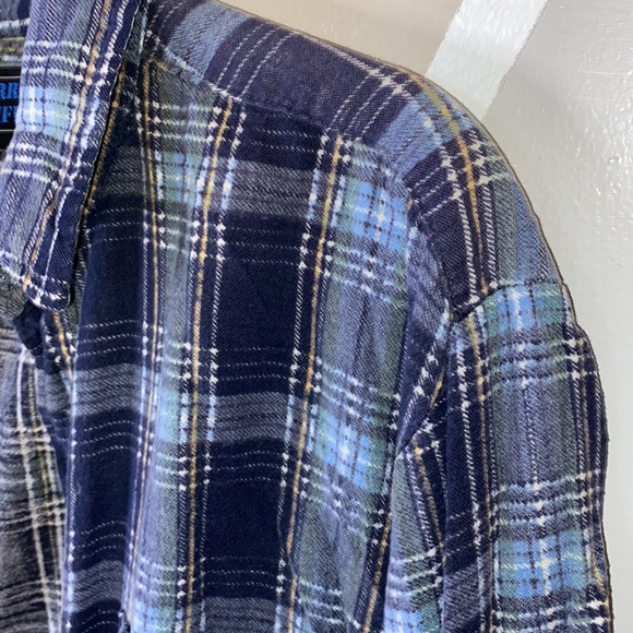 Vintage Flannel - Picture 3 of 4